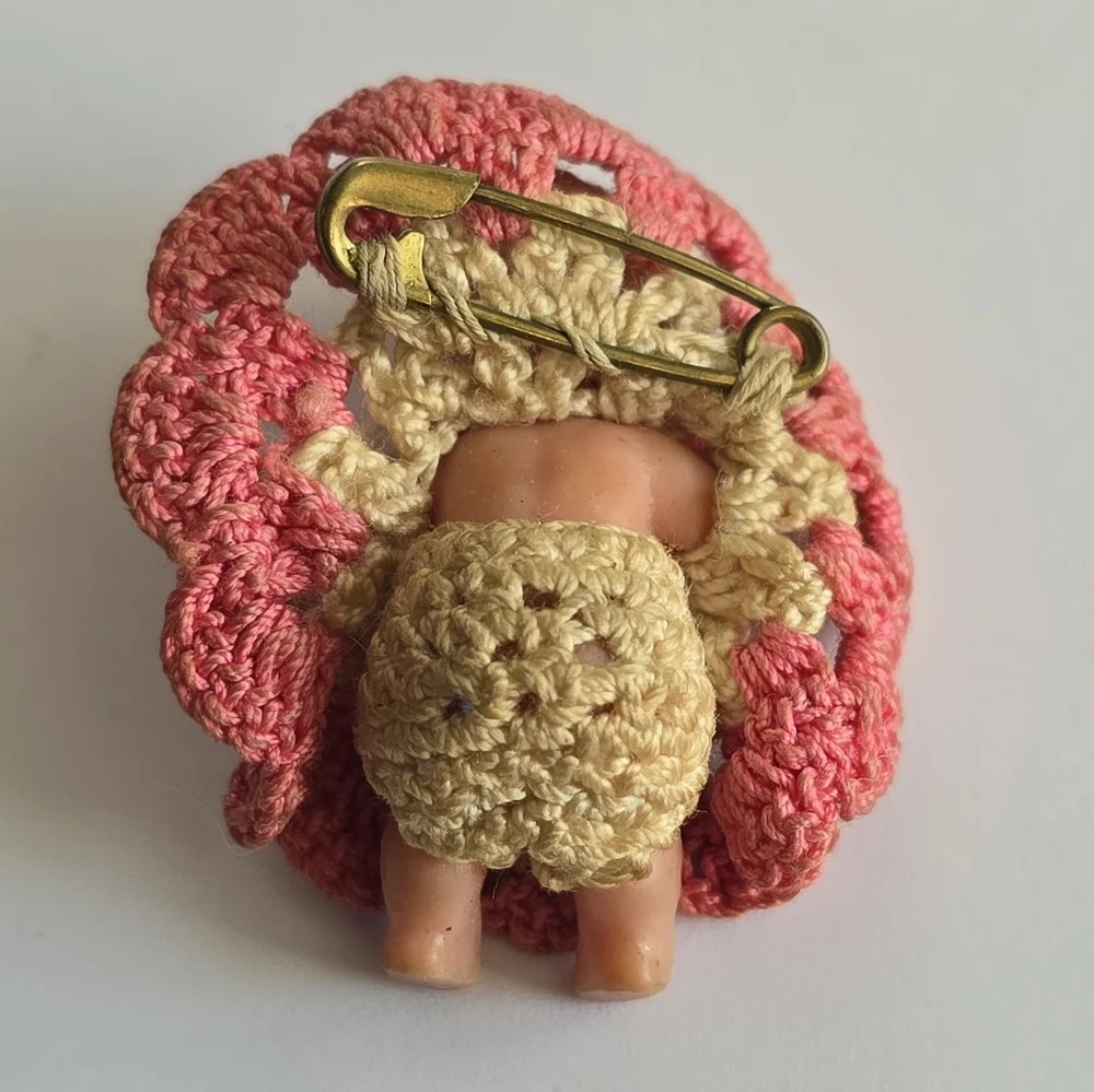Vintage brooch baby doll with crochet dress and diaper dollhouse pin mini